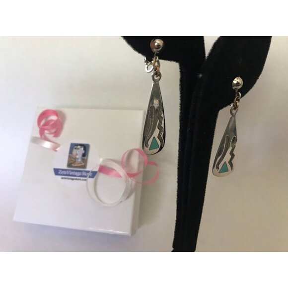 Vtg Dangle Drop Sterling Silver Earrings With Inlaid Turquoise & Carved Design - Picture 1 of 6